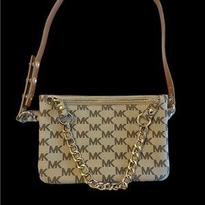 Michael Kors Adjustable Belt Bag Size S